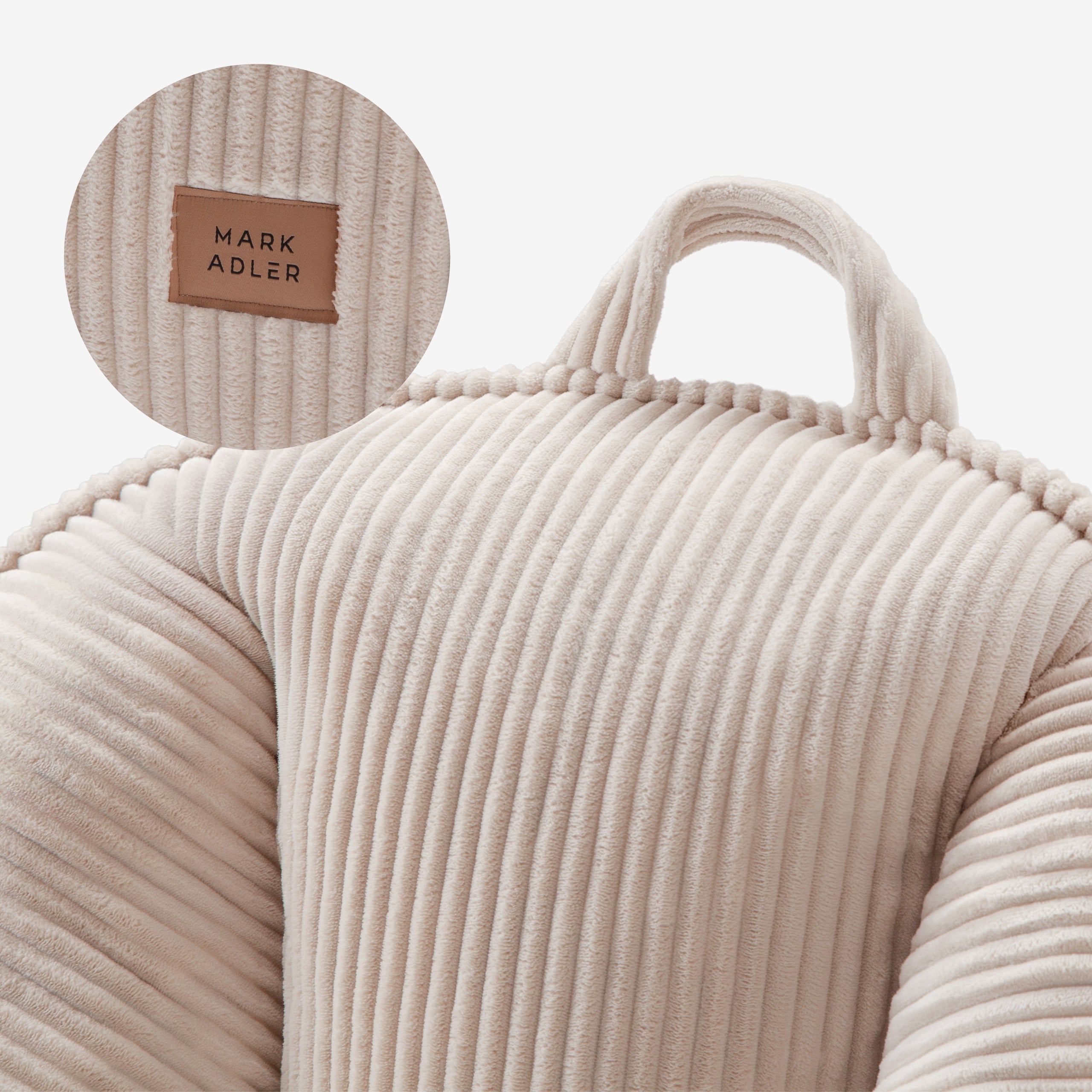 Poltrona-pouf con schienale in velluto a coste Mark Adler Comfy 4.0 Beige